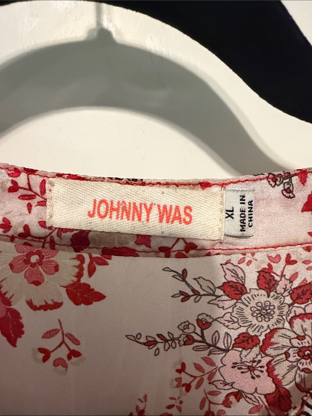 Johnny Was 100% Silk Cream and Red Floral Blouse - Picture 2 of 6
